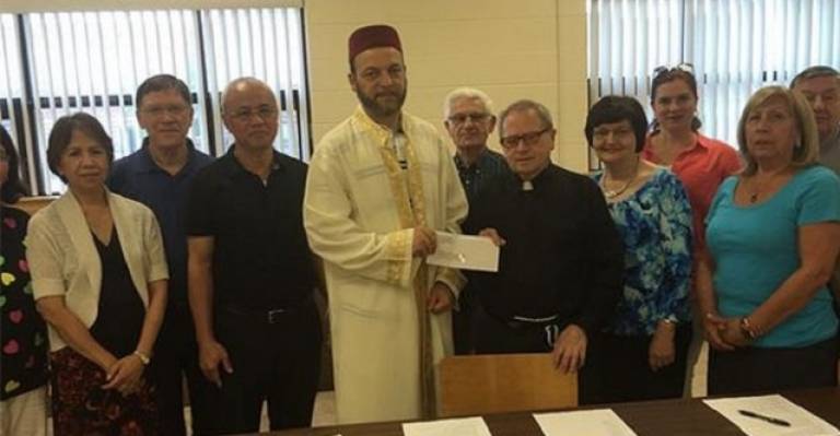 إمام مغربي في كندا يجمع 5 ألاف أورو لترميم كنيسة كاثوليكية