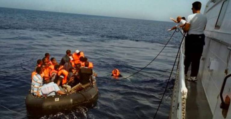 غرق ألفي مهاجر في البحر المتوسط خلال 2014