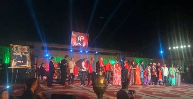 Des chanteurs marocains du monde animent une soirée à Agadir pour la commémoration de la Marche verte