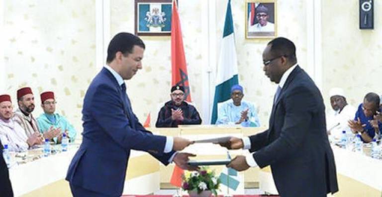 Afrique : SM le Roi et le Chef de l’Etat nigérian lancent le projet de réalisation d’un gazoduc reliant le Nigéria et le Maroc