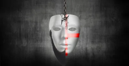 Londres: le face-à-face de deux extrêmes