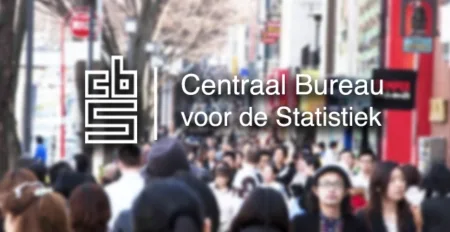 حوالي 370 ألف مغربي بهولندا نصفهم من النساء