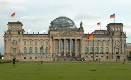 تقرير: أكثر من نصف مليون شخص من الاتحاد الأوروبي هاجروا إلى ألمانيا