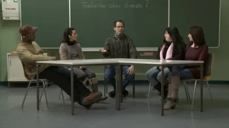 ”كيف تصبح ألمانياً” فيلم وثائقي ينتقد سياسة الاندماج في ألمانيا مشهد من الفيلم الوثائقي (مصدر الصورة: DW)