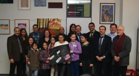 خبير مغربي في الهجرة يستضيف لجنة أمريكية بدوسلدورف