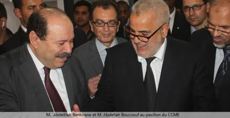 ابن كيران يزور رواق مجلس الجالية المغربية بالخارج في افتتاح معرض الكتاب