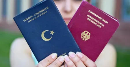 أتراك ألمانيا يطالبون بإدخال تعديلات على قانون الجنسية