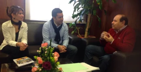 وفد يمثل مهرجان “أرابيسك” في زيارة لمجلس الجالية المغربية بالخارج