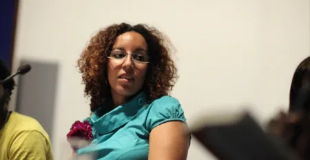 Spain: Moroccan writer Najat El Hachmi wins Sant Joan BBVA Catalan literary prize.”