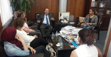 شباب من مغاربة هولندا في زيارة لمجلس الجالية المغربية بالخارج