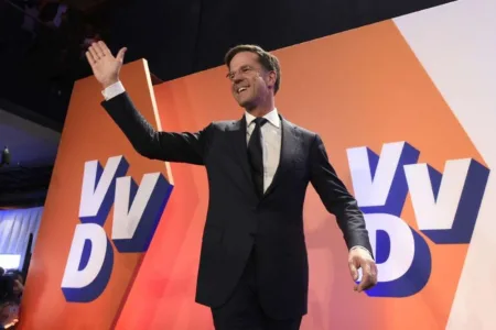 Dutch elections : Democracy blocks populism