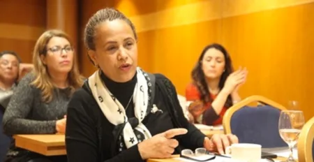 Mina Rhouch, médecine et action associative au service des migrants les plus vulnérables