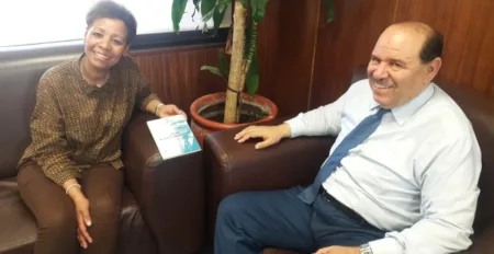 رئيسة فرع أوروبا للاتحاد الوطني لنساء المغرب في زيارة لمجلس الجالية المغربية بالخارج