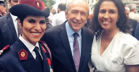نعيمة بلدي (يسار) رفقة وزير الداخلية الفرنسي وقنصل المغرب في ليون