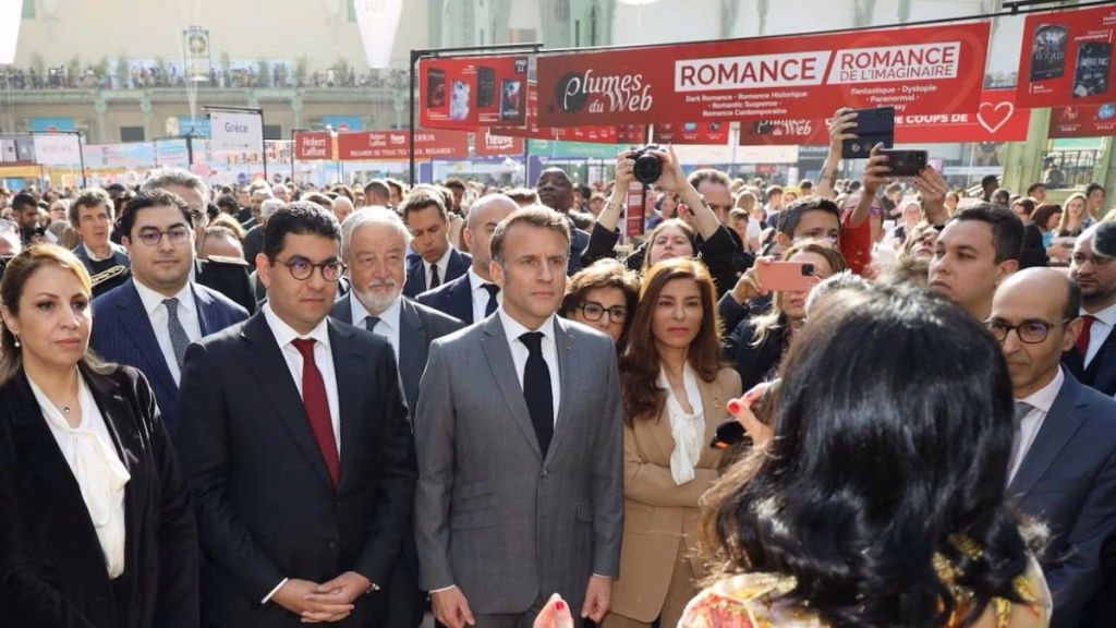 French President Emmanuel Macron visits the Moroccan Pavilion at the Paris Book Festival