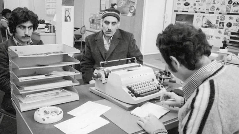 أوراقـــك من فضـــلك ! Amsab-ISG صورة ليف كولرويت، أرشيف