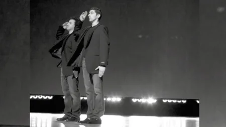 سام التوزاني وبن حميدو. صورة مسرح بروكولي