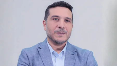 الأكاديمية الفرنسية تتوج الباحث المهدي غويركات بجائزة أفضل سيرة أدبية