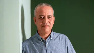 العالم مغربي- الفرنسي عزيز موقريش يتوج بميدالية الابتكار لسنة 2025