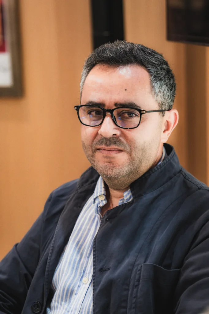 تجربة الكتابة عن الفقد في أعمال محمد الخطيب
