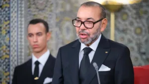 Le Roi Mohammed VI prononçant son discours à l’occasion de la Fête du Trône 2026